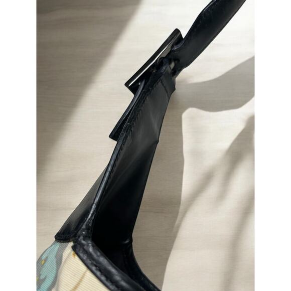 Vintage Gucci 001 – 3306 Flora Jackie Hobo Bag - Picture 11 of 16